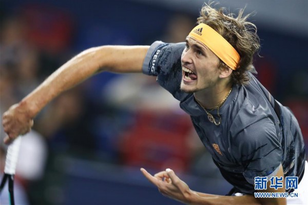 在激烈竞争 在激烈竞争