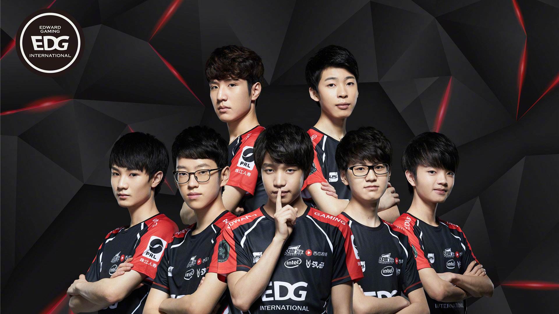 薪资帽或逃 薪资帽或逃