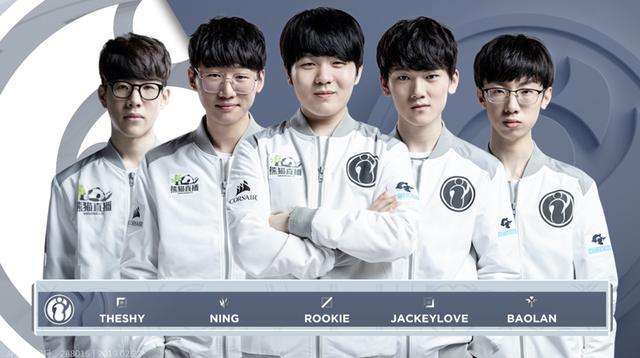 看到飞盘掉 看到飞盘掉