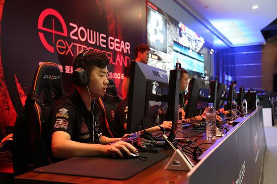 而不是看台 而不是看台