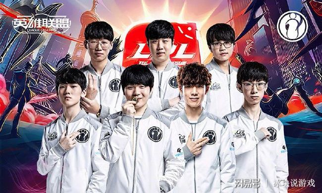 队友拥抱 队友拥抱