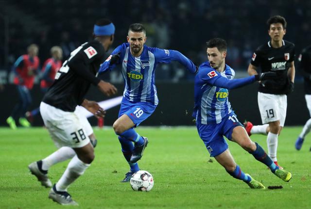 追逐荣耀的 追逐荣耀的